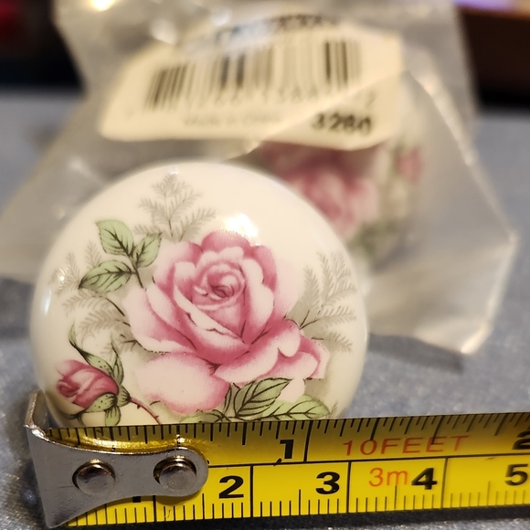 2 Brand New Liberty Hardware Vintage Pink Rose Drawer Knobs with screw. - Picture 2 of 2